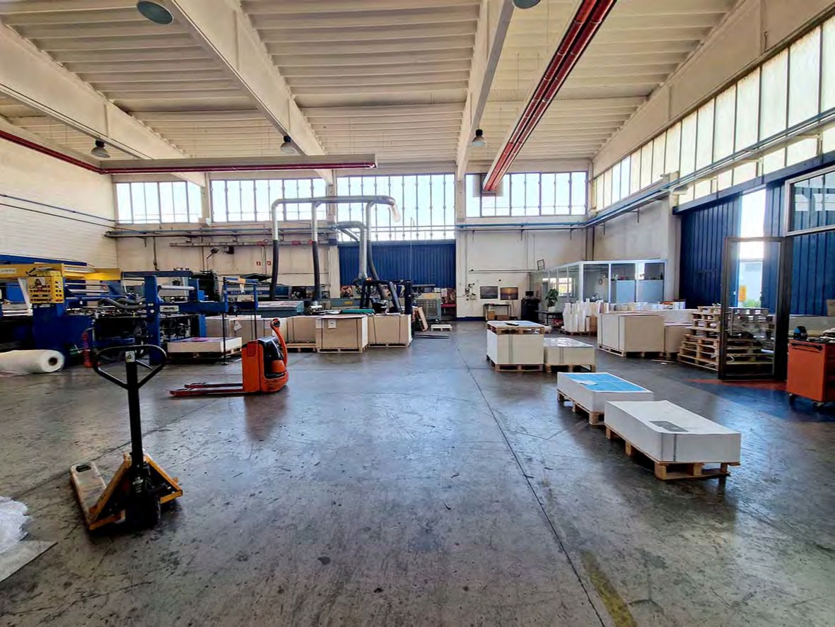 Fabbricati costruiti per esigenze industriali immobile industriale