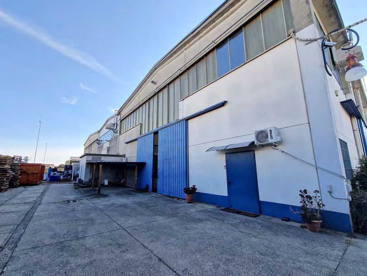Fabbricati costruiti per esigenze industriali immobile industriale