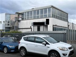 Uffici e studi privati immobile commerciale