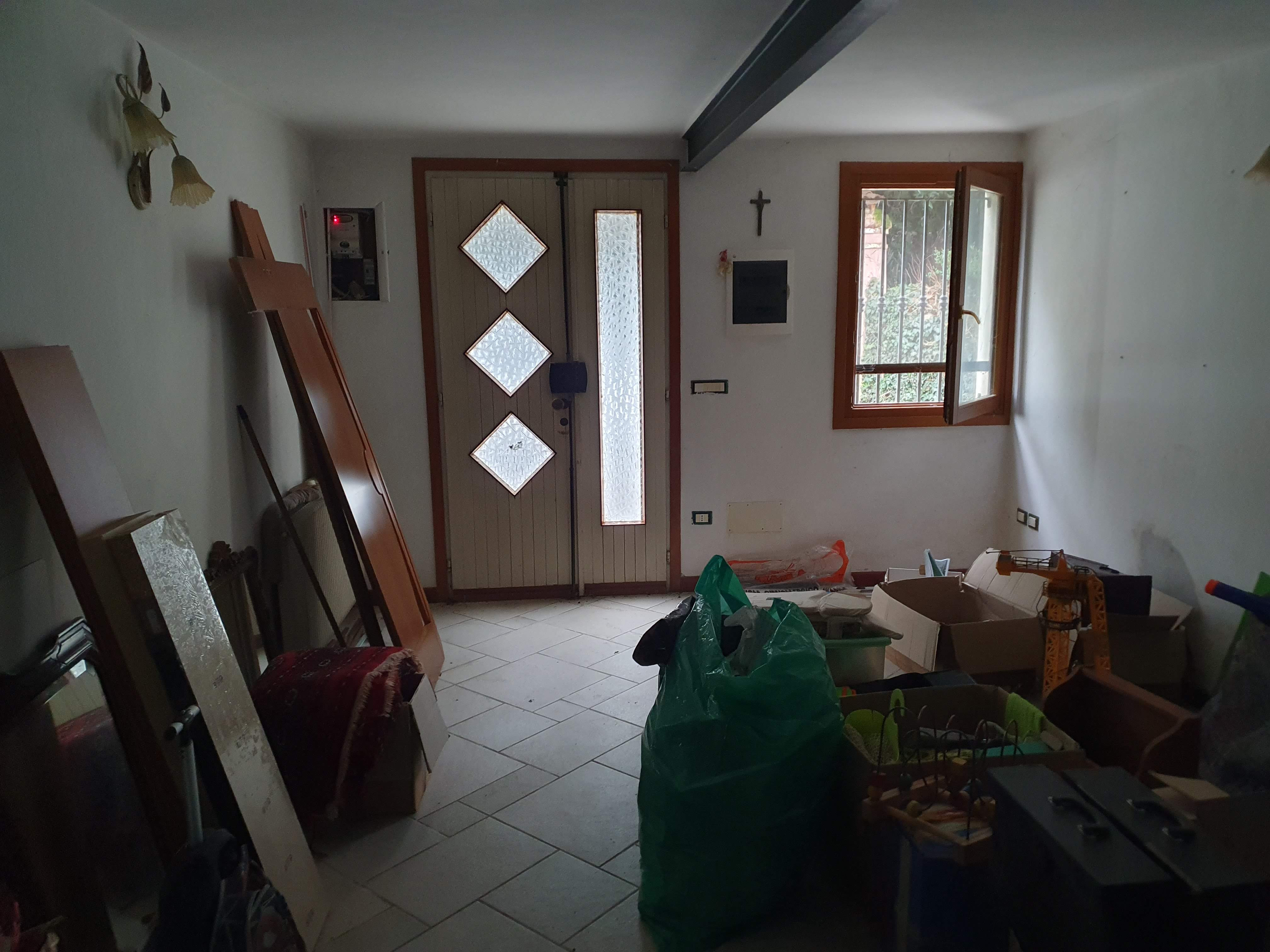 Abitazione di tipo economico immobile residenziale