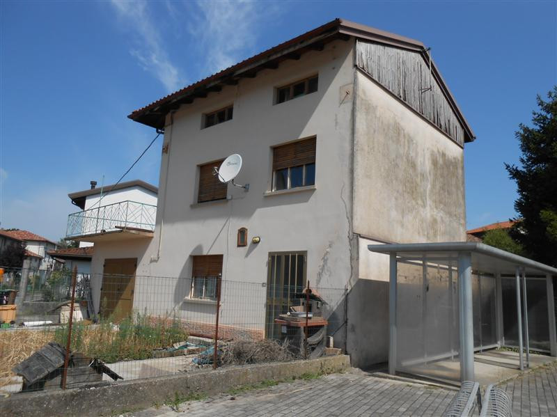 Abitazione di tipo economico immobile residenziale