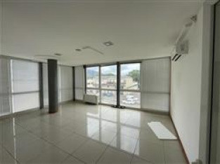 Uffici e studi privati immobile commerciale