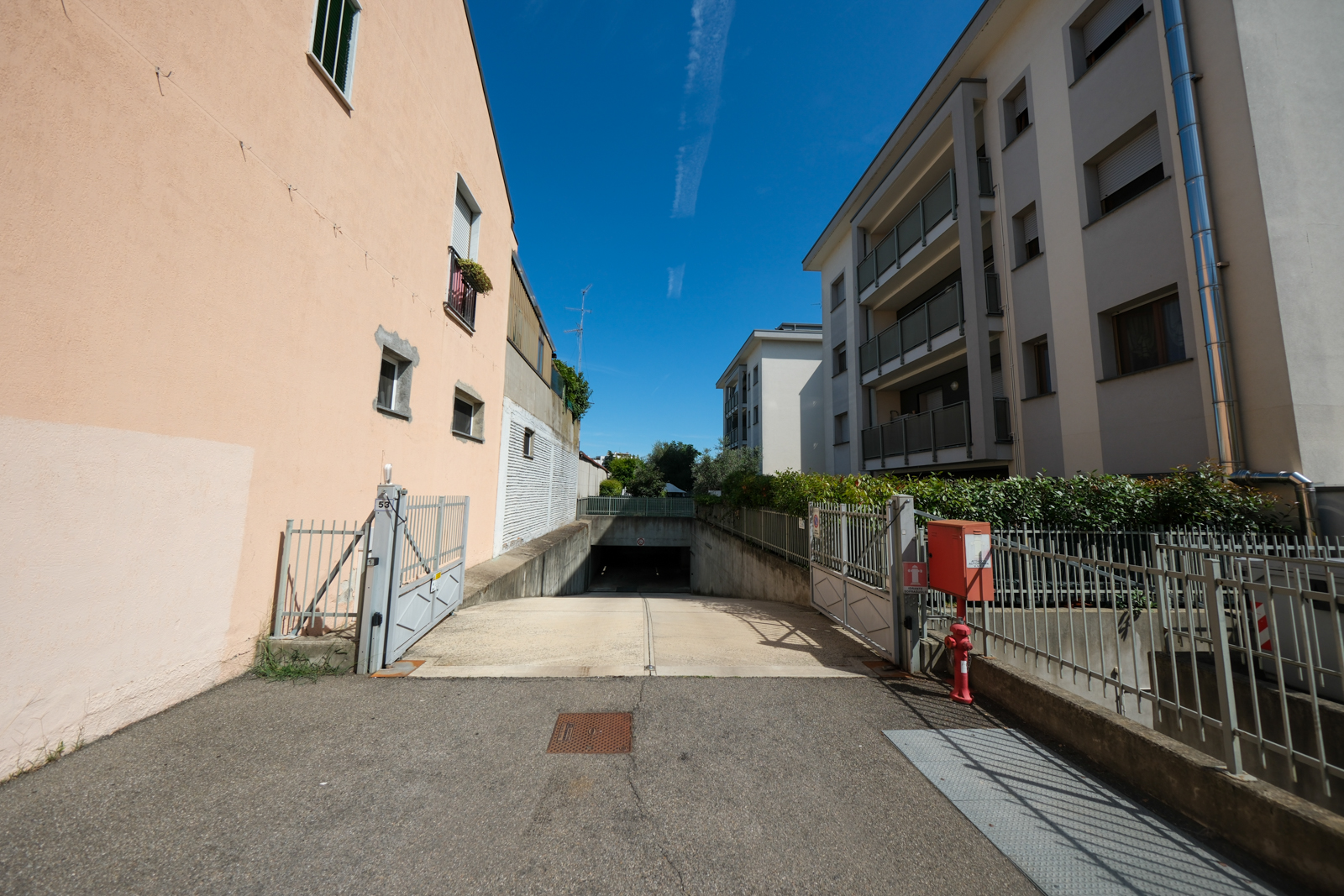 Laboratori per arti e mestieri immobile commerciale