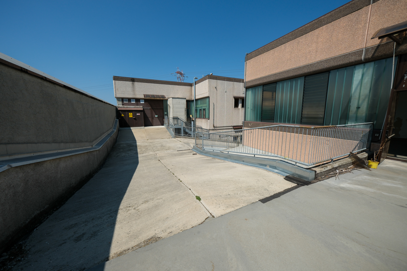 Laboratori per arti e mestieri immobile commerciale