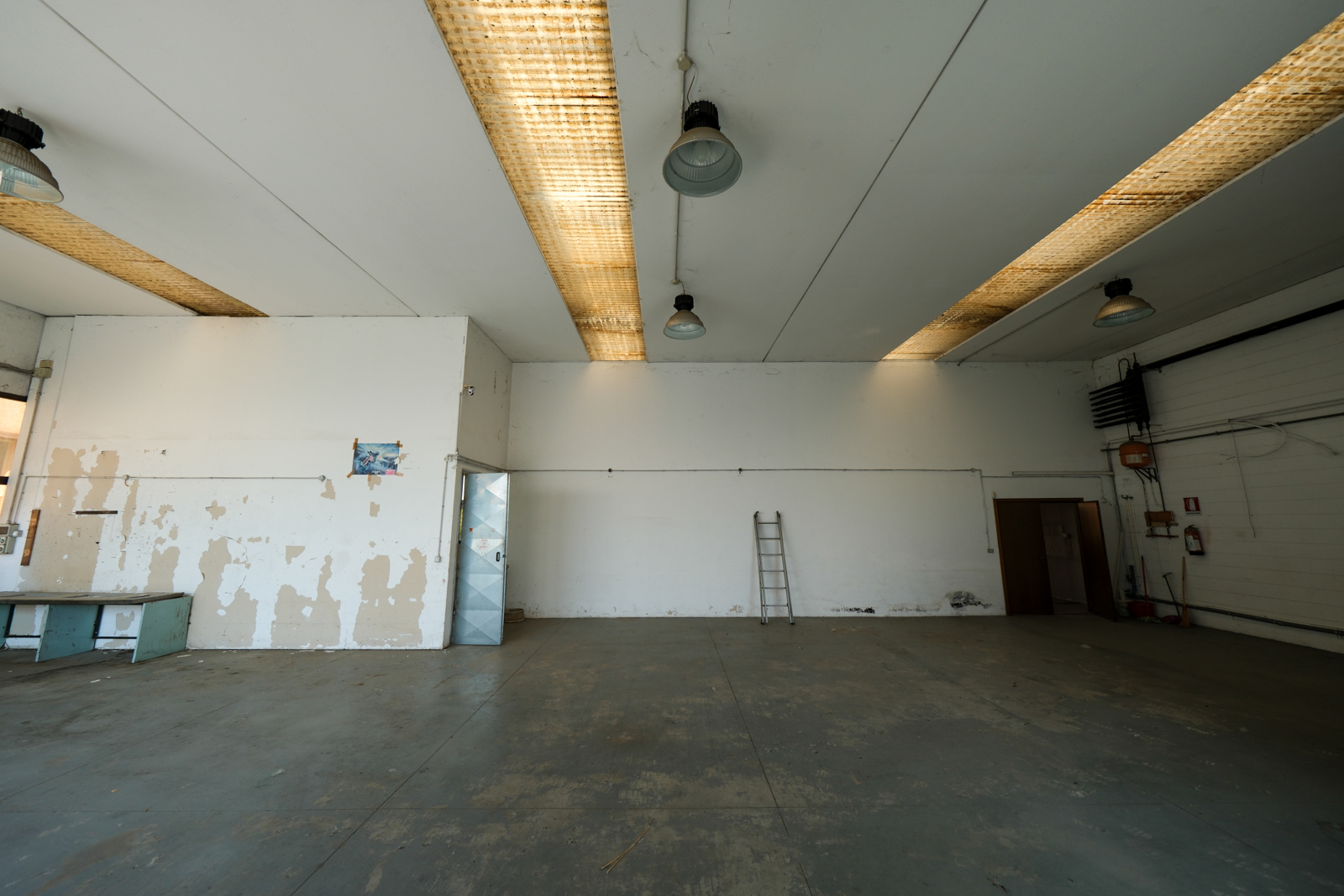 Laboratori per arti e mestieri immobile commerciale