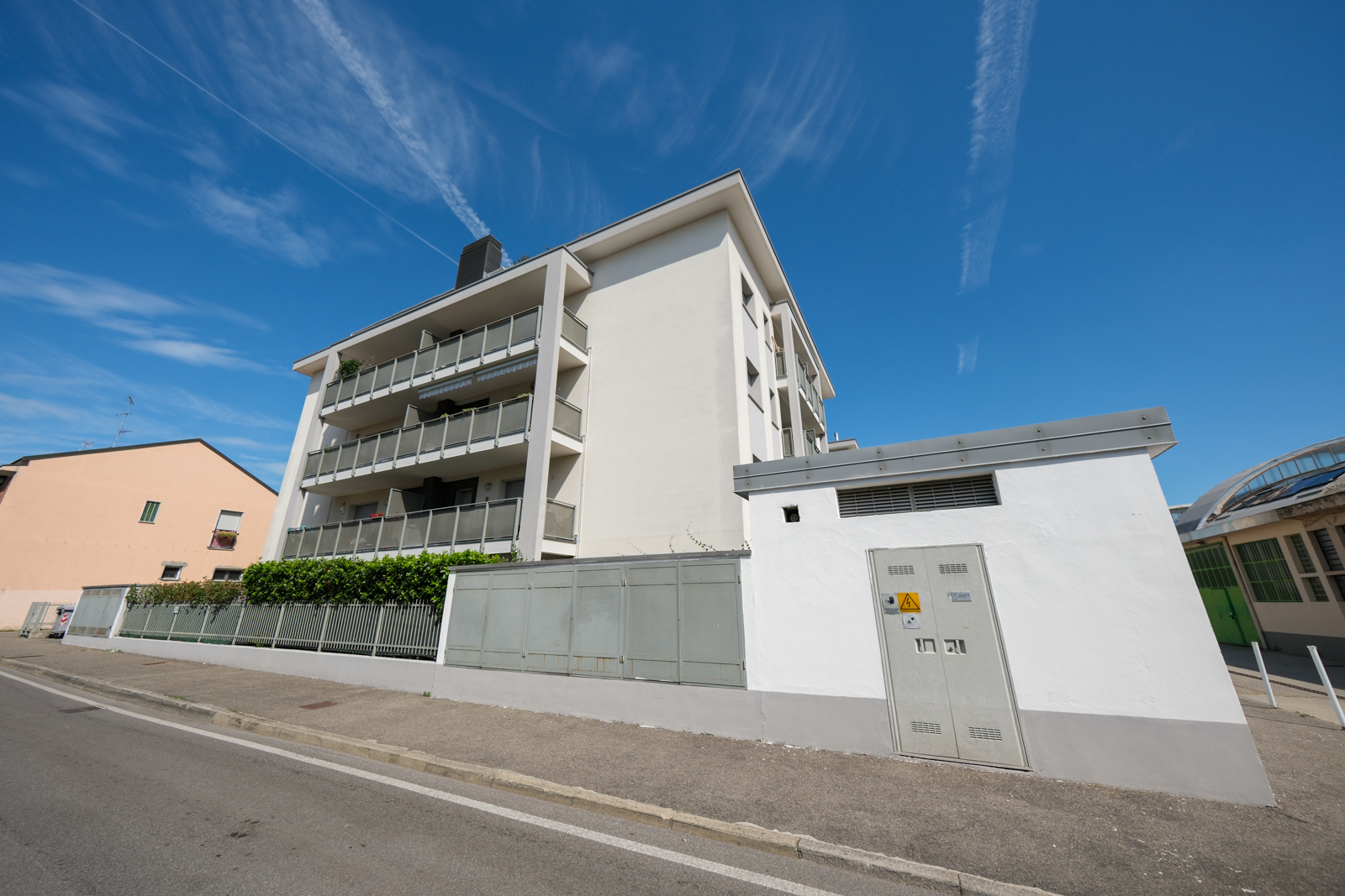 Laboratori per arti e mestieri immobile commerciale