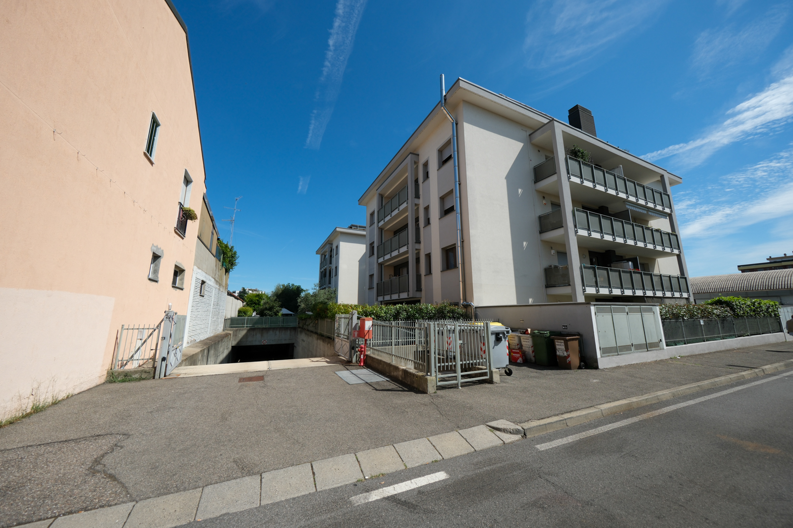 Laboratori per arti e mestieri immobile commerciale