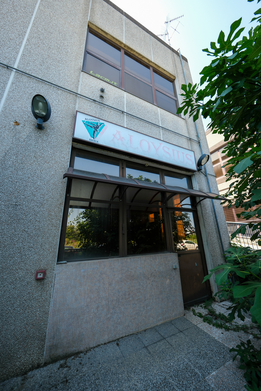 Laboratori per arti e mestieri immobile commerciale