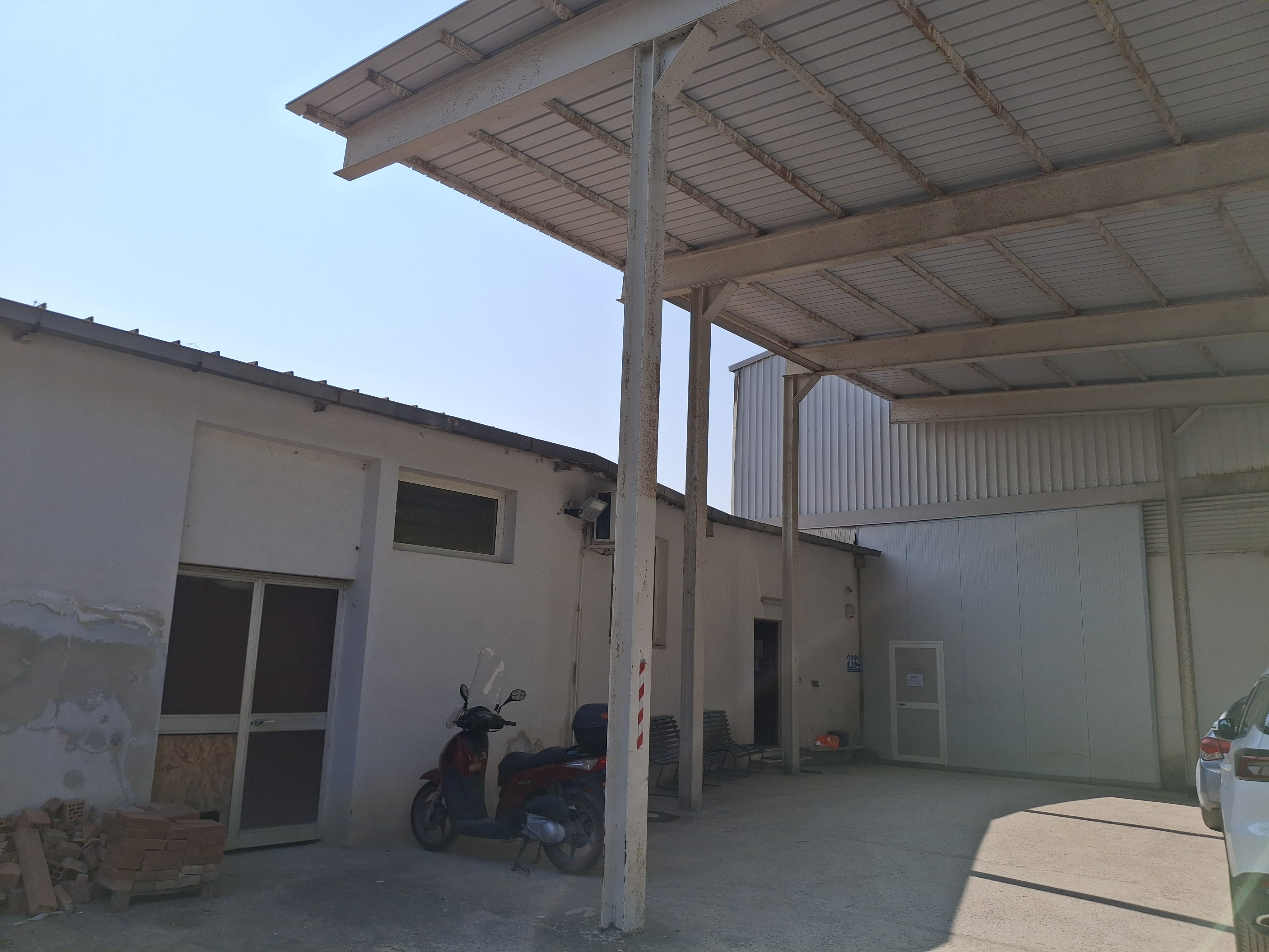 Fabbricati costruiti per esigenze industriali immobile industriale