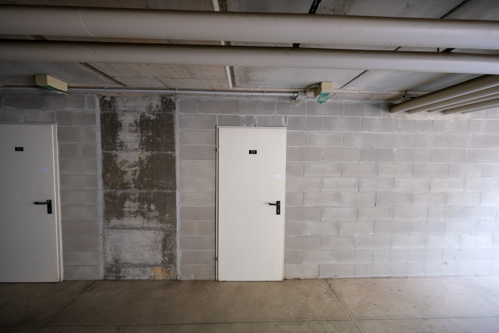 Magazzini e locali di deposito immobile commerciale