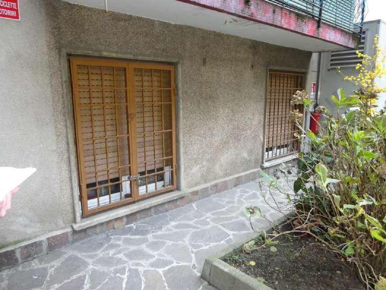 Laboratori per arti e mestieri immobile commerciale