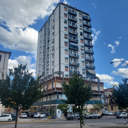 Laboratori per arti e mestieri immobile commerciale