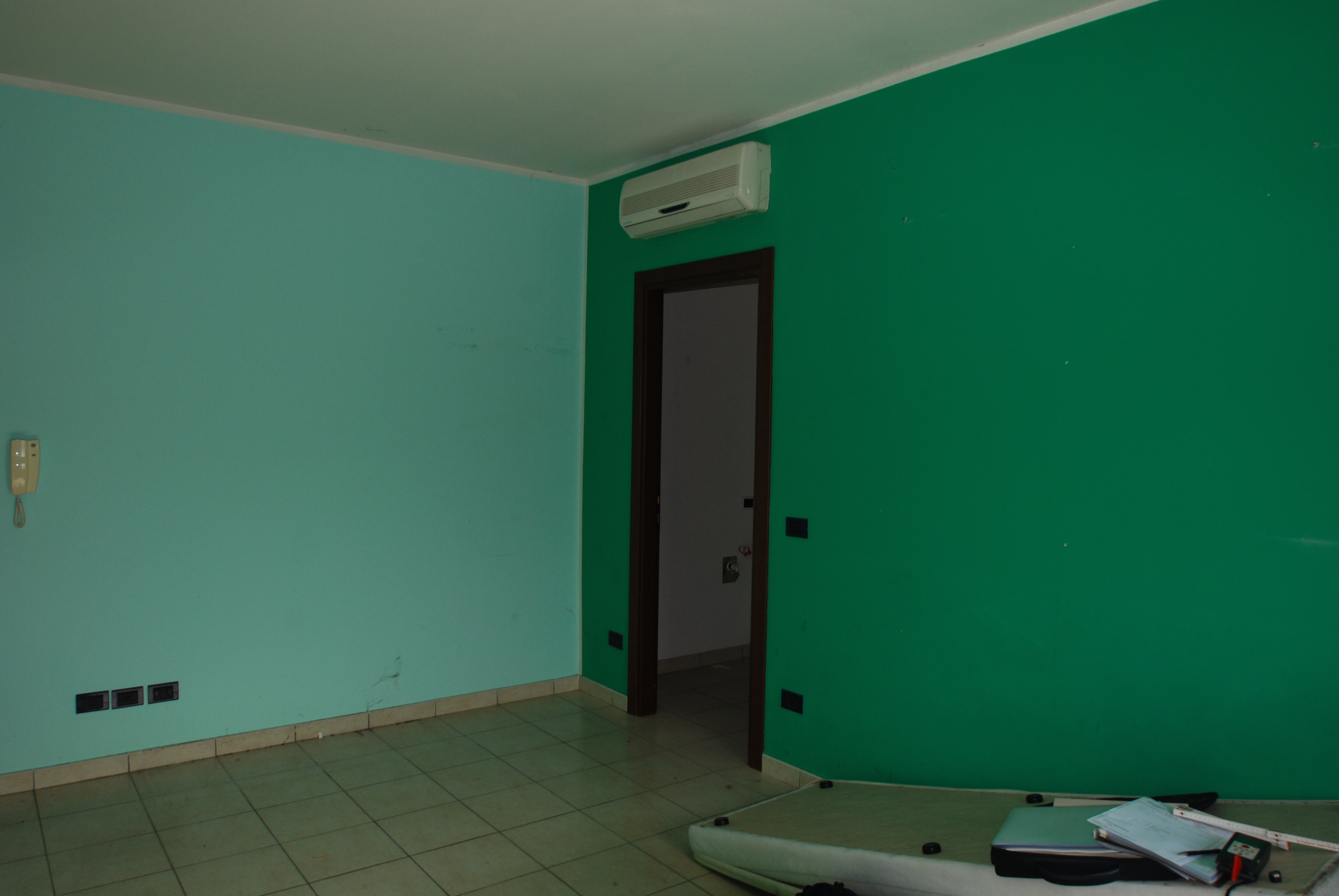 Uffici e studi privati immobile commerciale