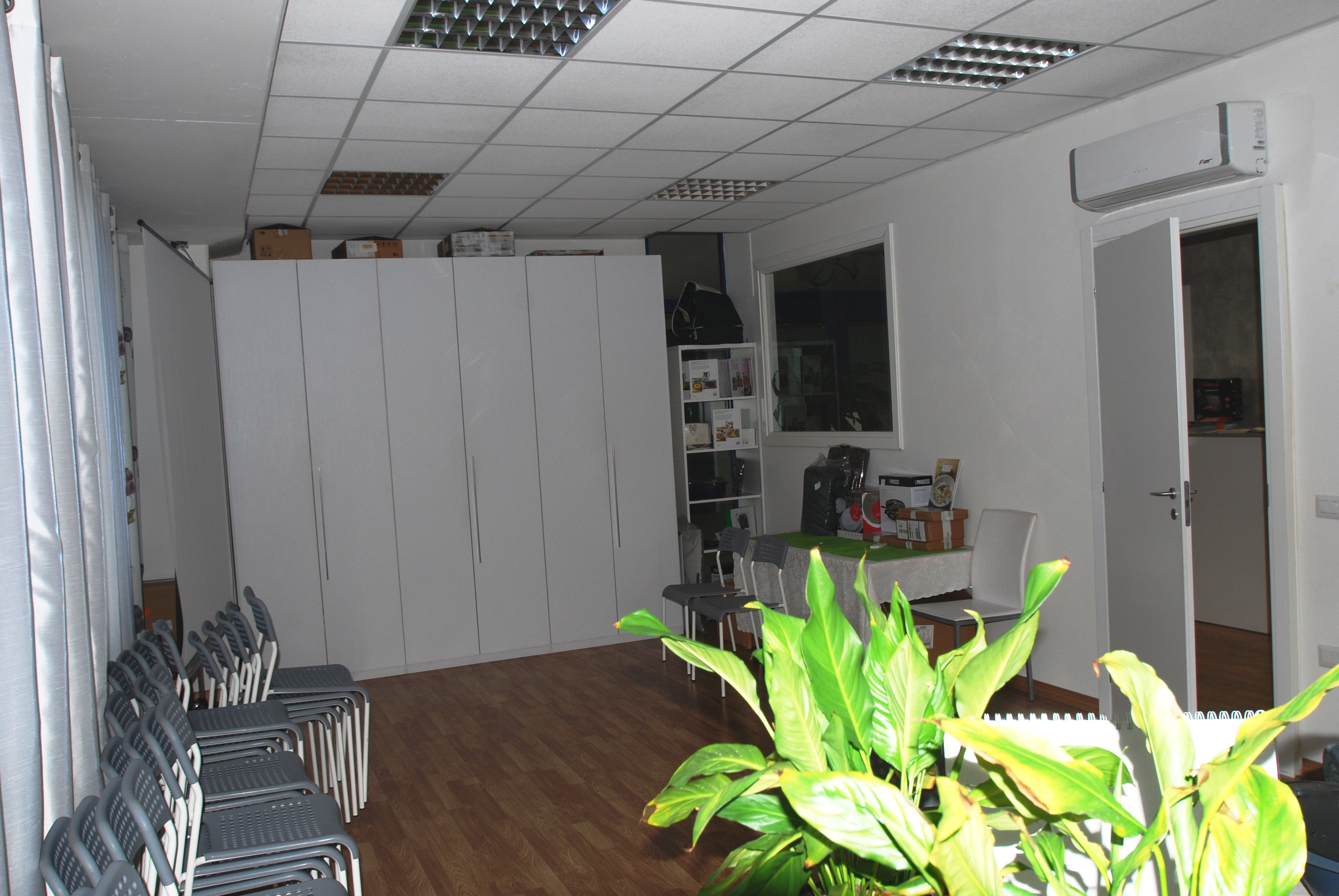 Uffici e studi privati immobile commerciale